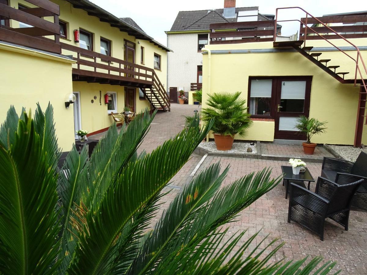 Gaestehaus Schwentineblick Malente Exterior photo